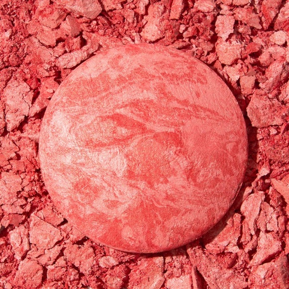 Laura Geller Baked Blush  Cherry Custard Satin Finish - Picture 7 of 9